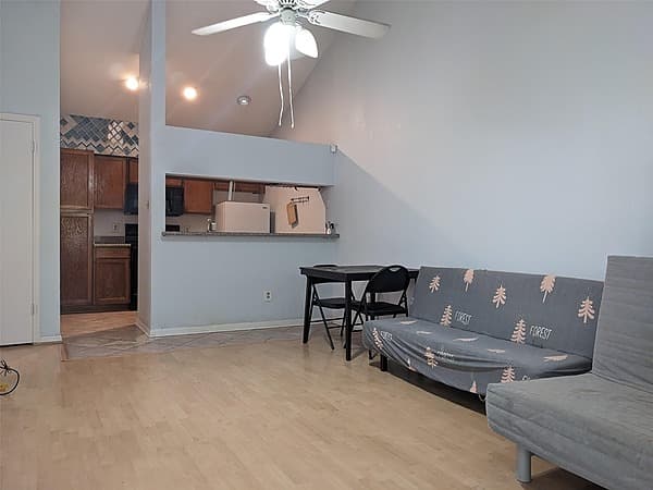 医学中心 8055 Cambridge. 2b1b